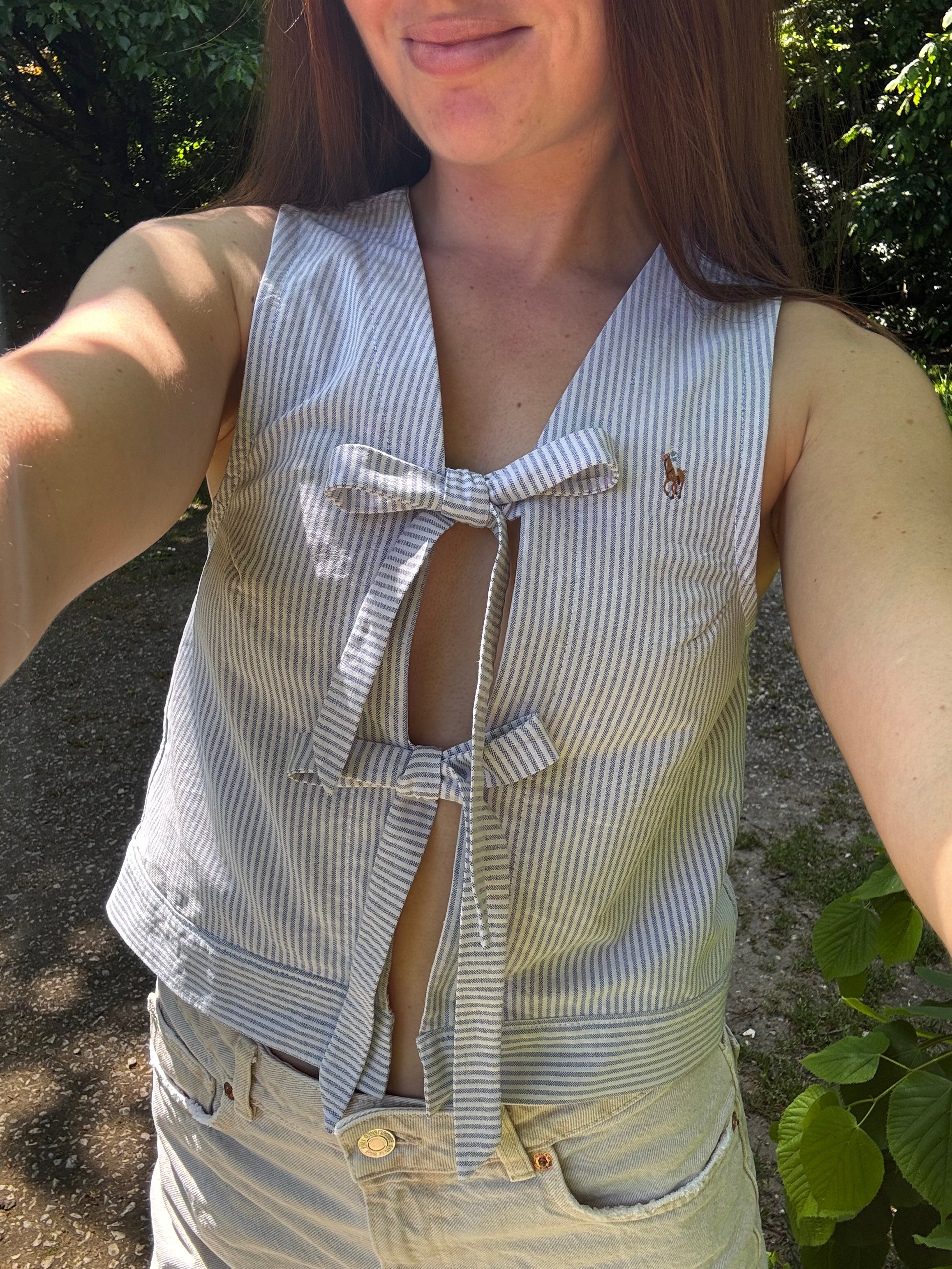 Chemisier sans maches LOOPY - à nouer devant