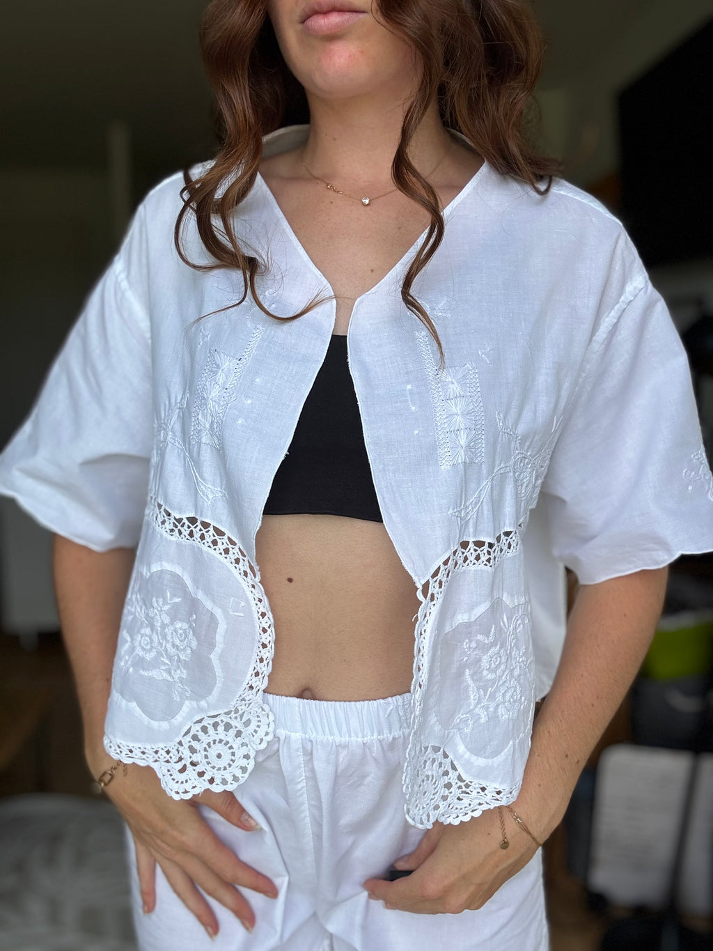 Ensemble GRANNY - blanc brodé