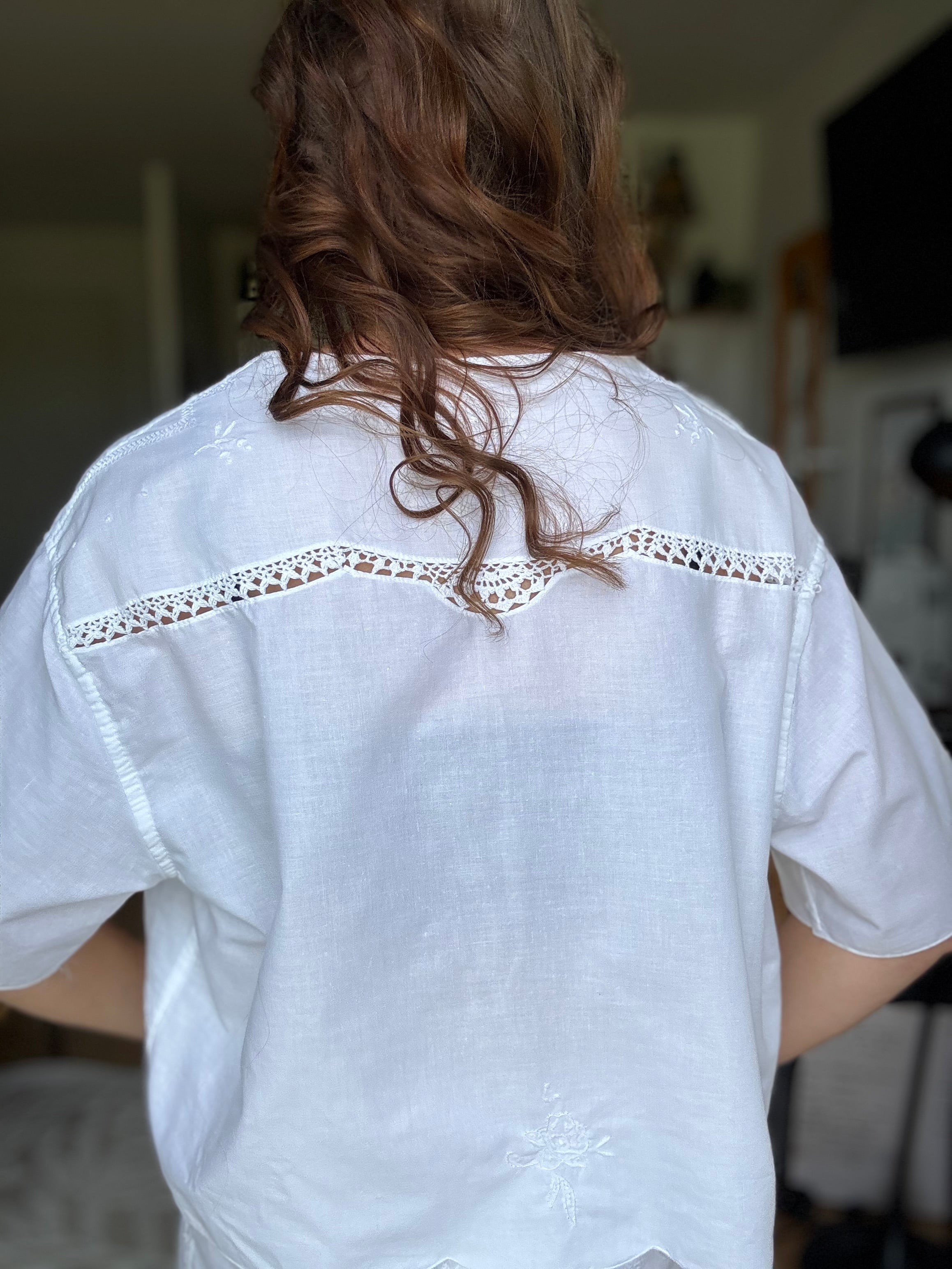 Blouse GRANNY - blanche brodée