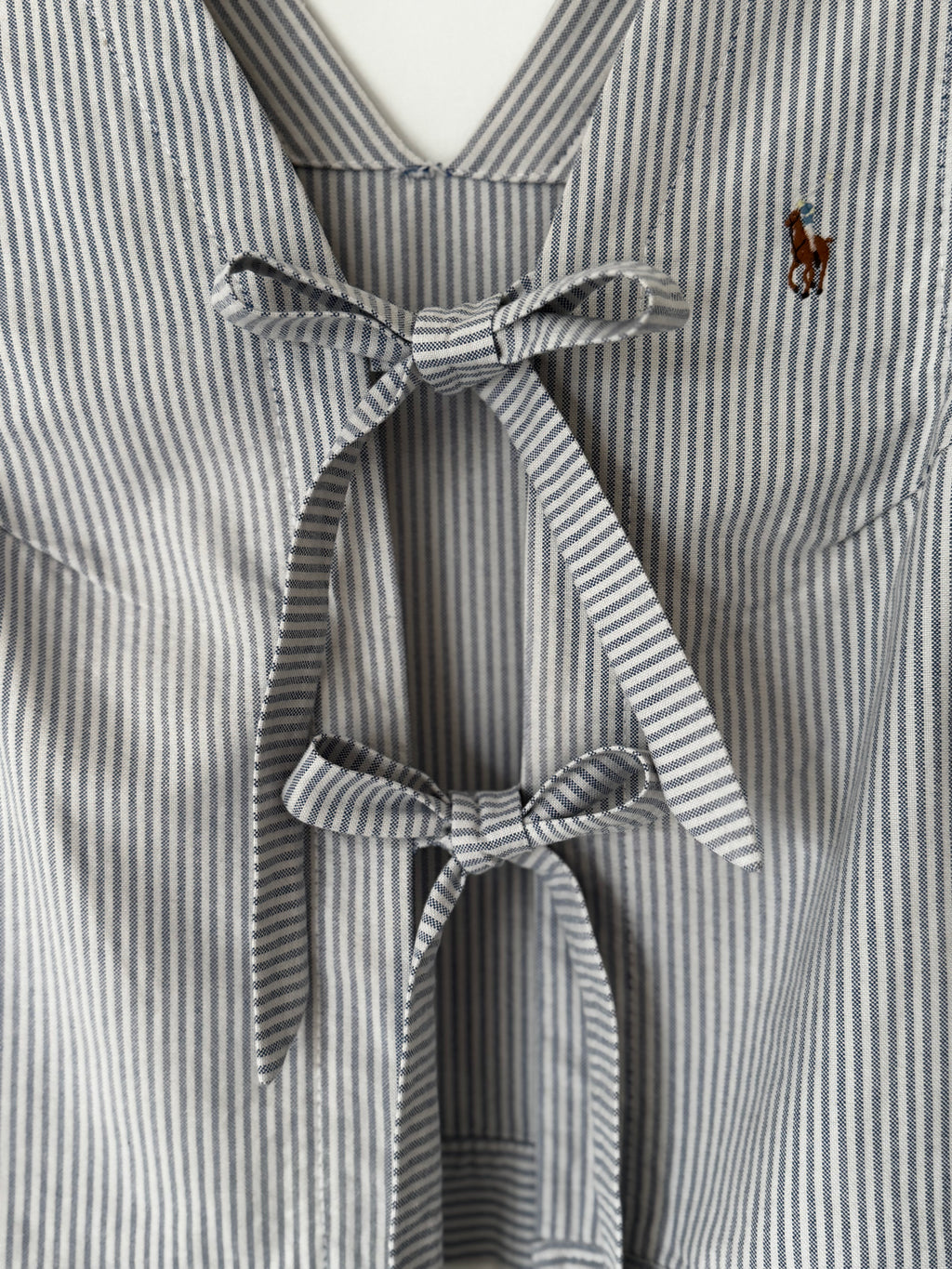 Chemisier sans maches LOOPY - à nouer devant