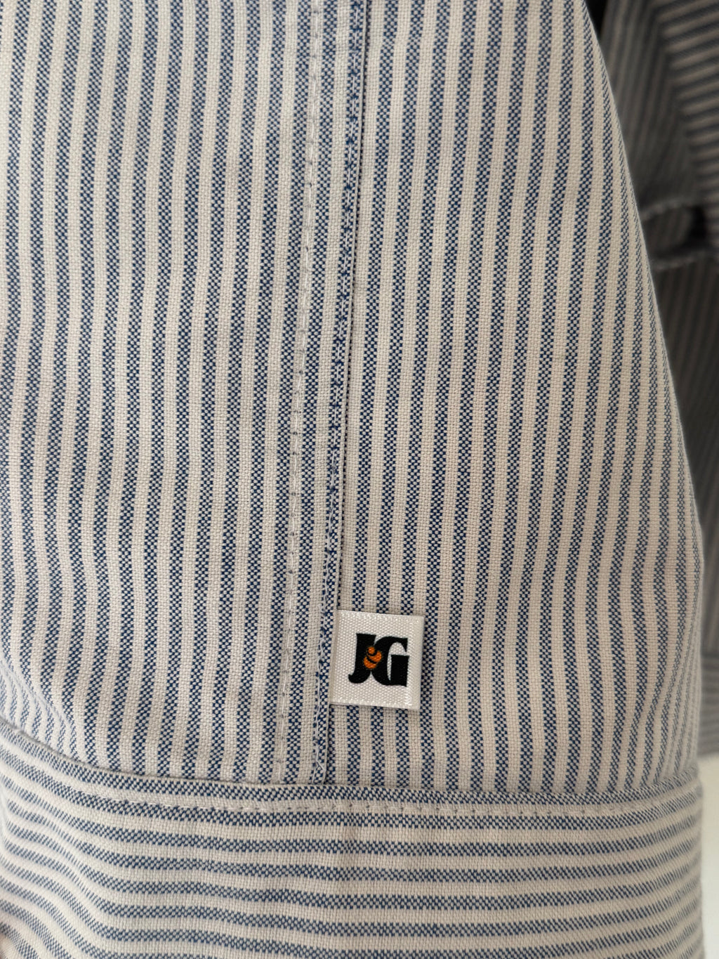 Chemisier sans maches LOOPY - à nouer devant