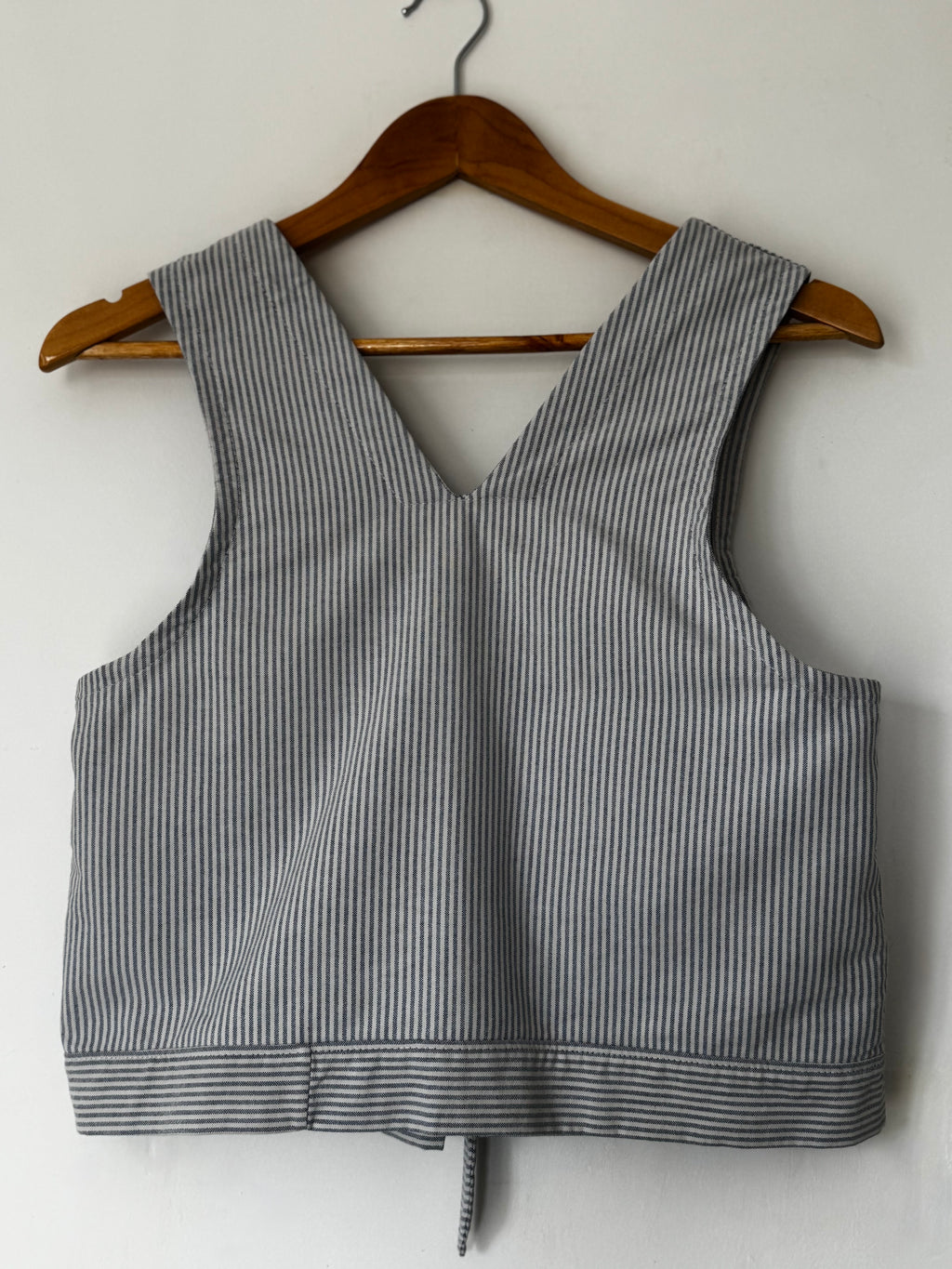 Chemisier sans maches LOOPY - à nouer devant