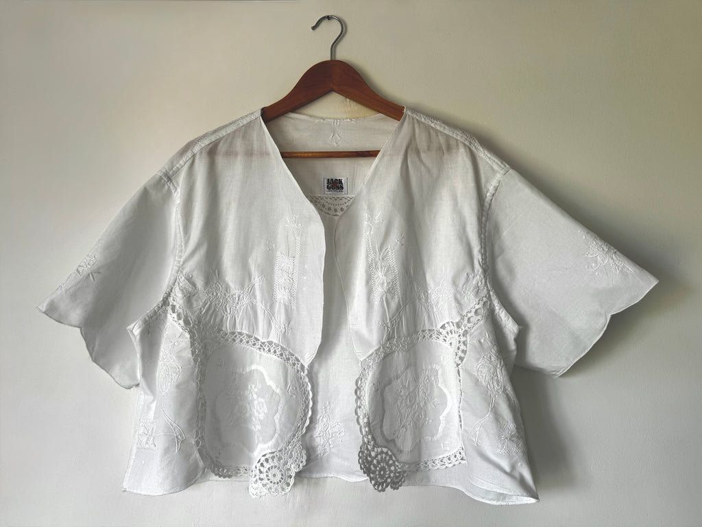 Blouse GRANNY - blanche brodée